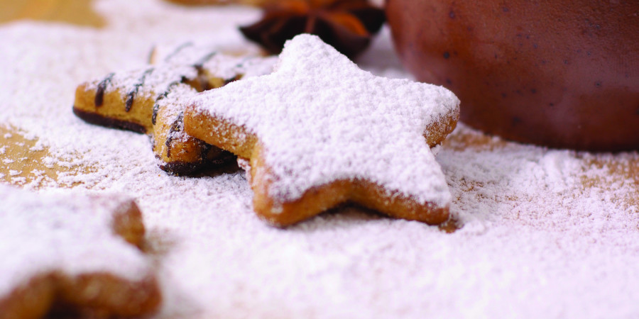 gingerbread-biscuits.